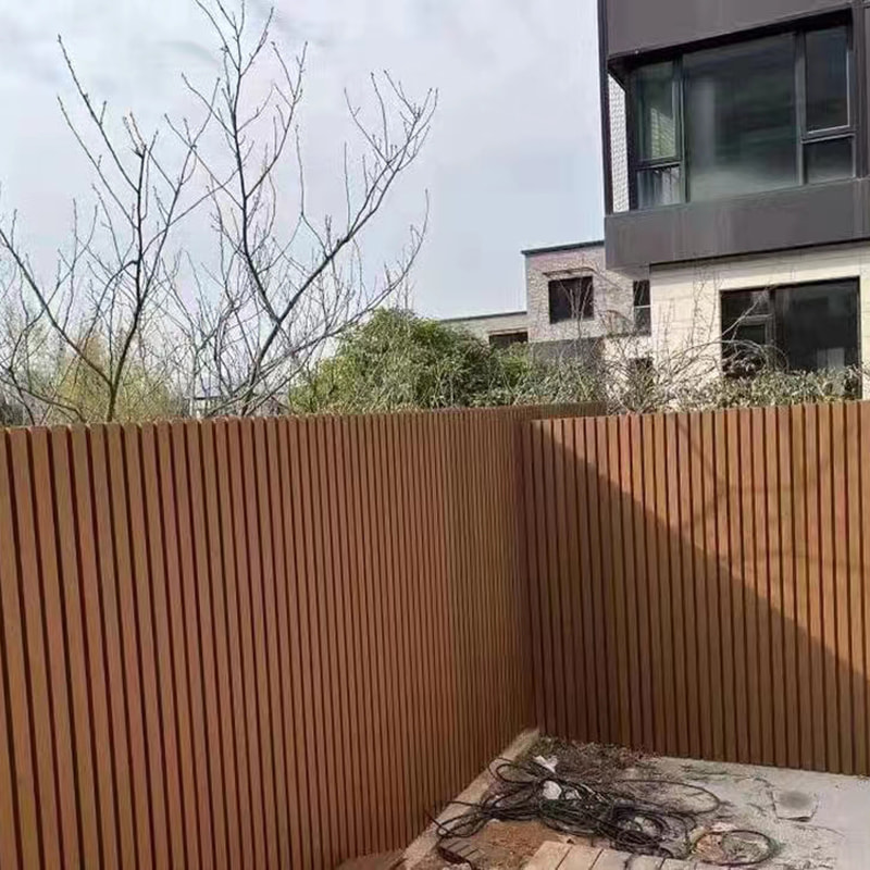 Co-extrusion Decorative Fence Screen Weather-resistant Wpc Composite Privacy Garden Fence Sun-proof Wear-resistant Anti-termite Easy To Install